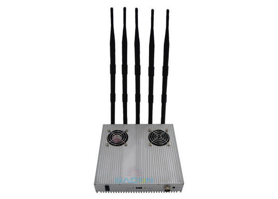 12 Watt WiFi GPS Telefon Sıkıştırıcı 40 metre menzile sahip.